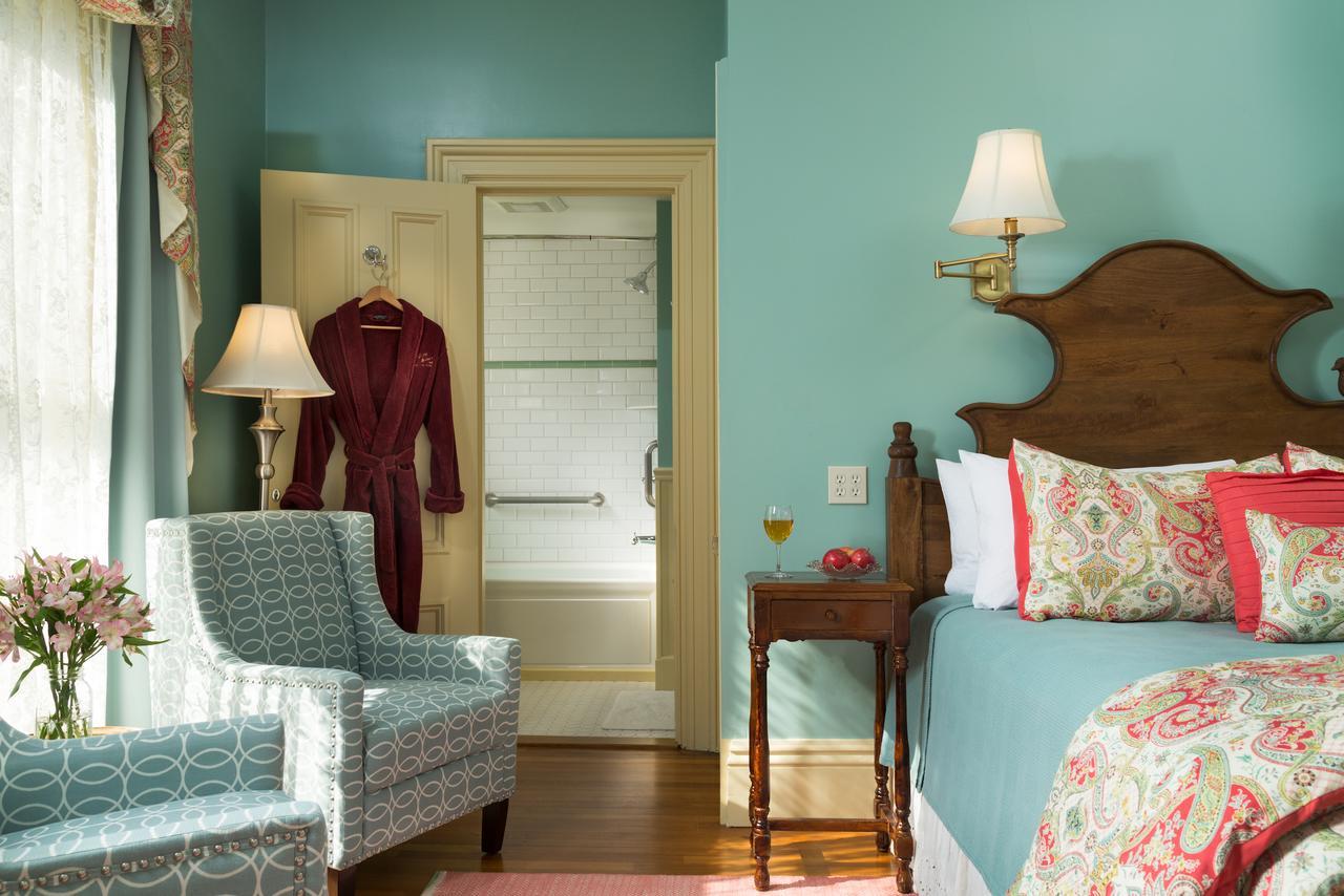 Bed and breakfast Talbot House