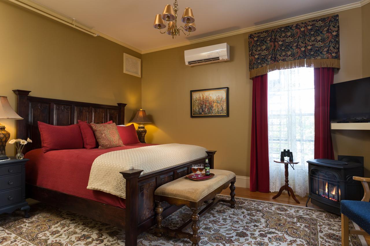 Talbot House 4*